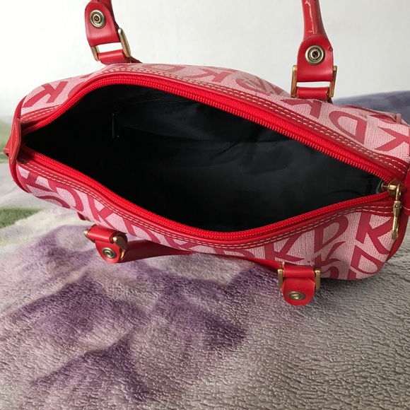 Beautiful Minibag 👜 - Picture 7 of 12